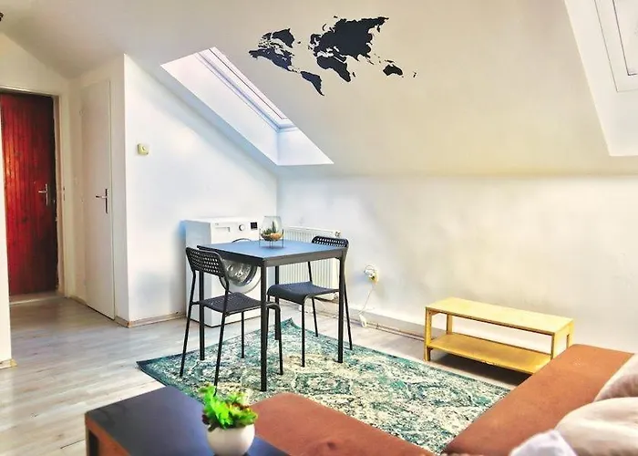 B Private In Center In Homestay szállás *